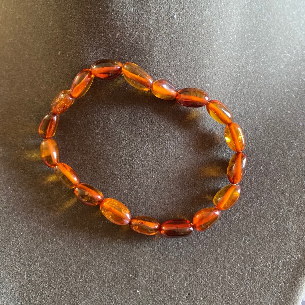 Handmade natural amber bracelet